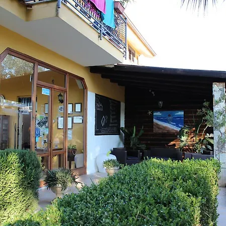 Bed and Breakfast Torre Di Cicala