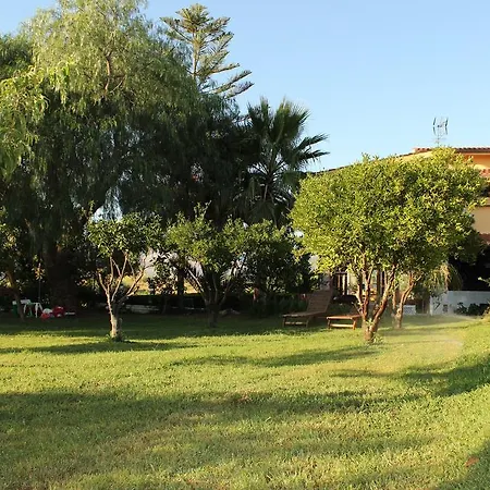 Torre Di Cicala Bed and Breakfast Partinico
