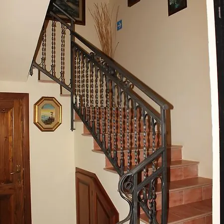 Bed and Breakfast Torre Di Cicala